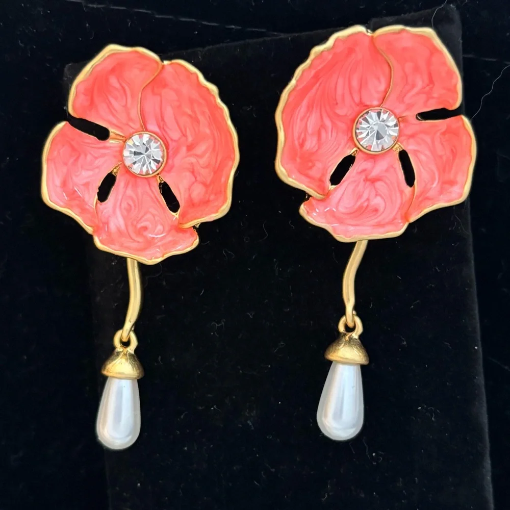 Oscar de la Renta • Enamel Poppy Flower Pearl Drop Earrings